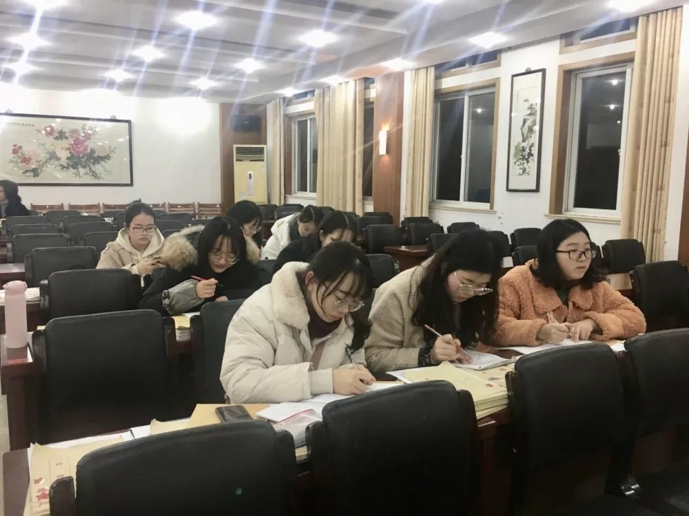 lQDPKHnb4rsNJlPNAu7NA-iwTJZlIuilWNoG9aGVVy1EAA_1000_750