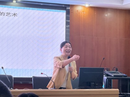 从“心”赋能 “育”见美好——娛樂城排行第44期“小巷夜语”活动